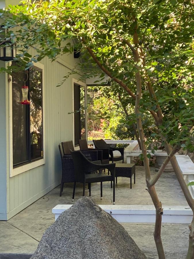 Kin House Guest Suite Oakhurst Exteriör bild